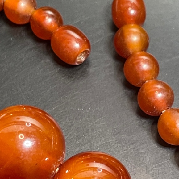 Honey Amber 30” graduated Necklace - Picture 12 of 16